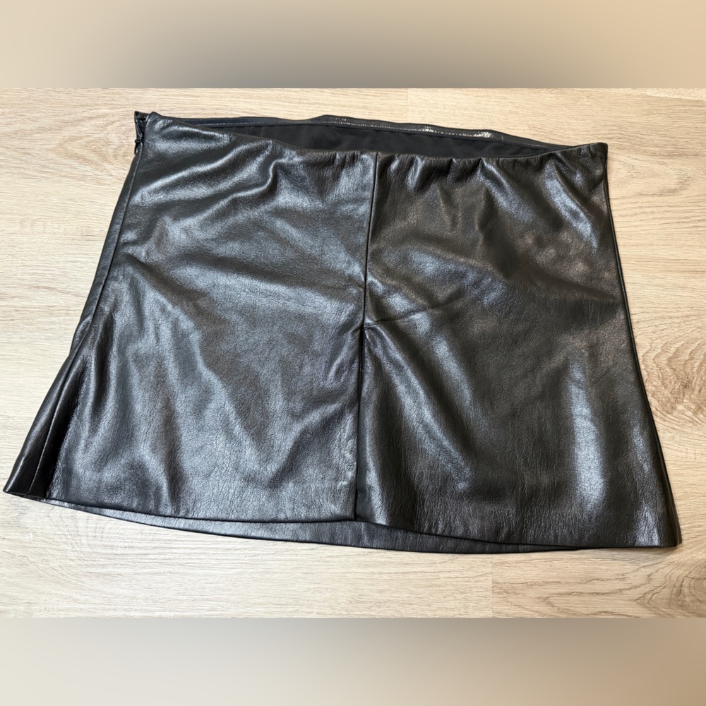 Good American Black Strapless Leather Top - Picture 4 of 7
